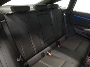 BMW 320 bild 13