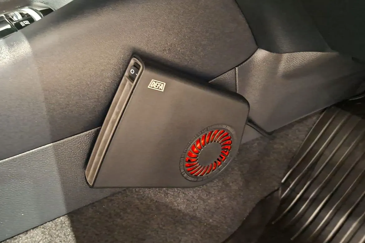 Vehicle image 20