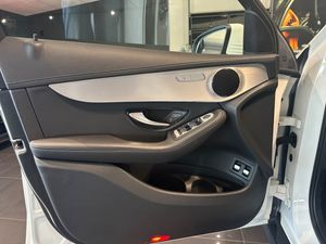 Mercedes GLC220 bild 14