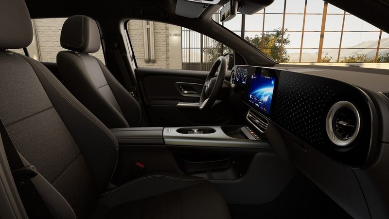 Mercedes GLA350 bild 12