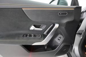 Mercedes CLA250 bild 18