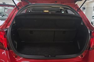 Toyota Yaris bild 12