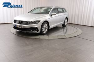 Volkswagen Passat bild 1