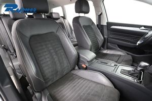 Volkswagen Passat bild 6
