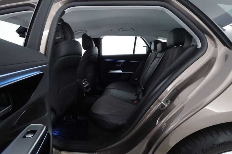 Mercedes E220 bild 12