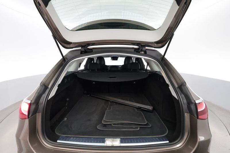 Mercedes E220 bild 26
