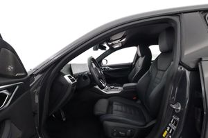 BMW i4 bild 10