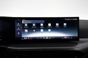 BMW i4 bild 18