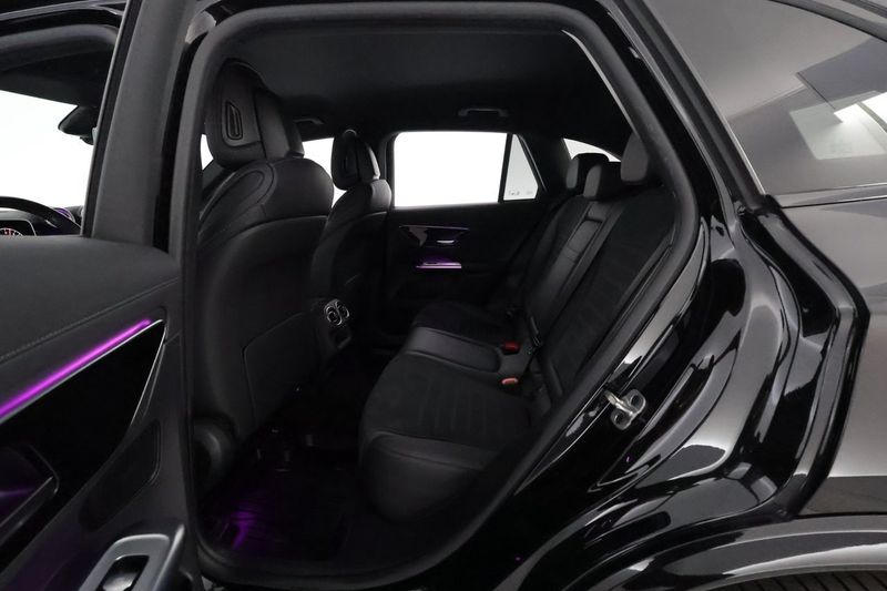 Mercedes GLC300 bild 12