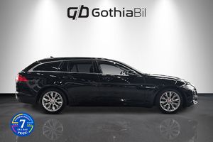 Jaguar XF bild 4