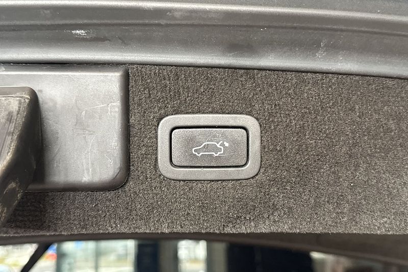 Jaguar XF bild 19