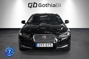 Jaguar XF bild 2