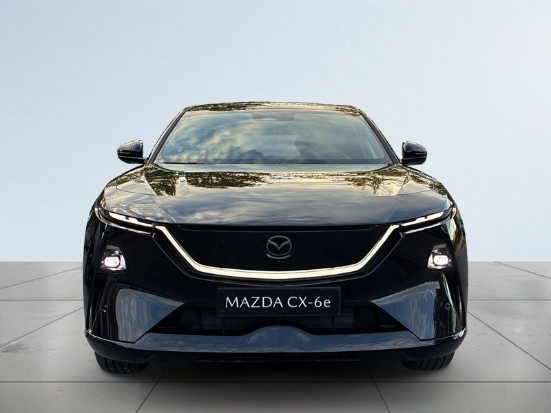 Mazda CX-6e bild 2