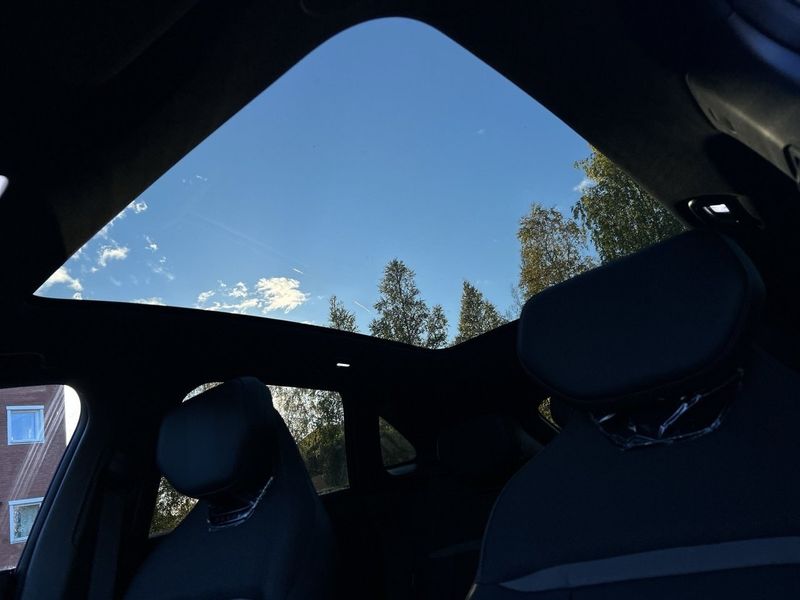 Mazda CX-6e bild 21