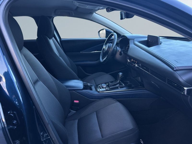 Mazda CX-30 bild 10