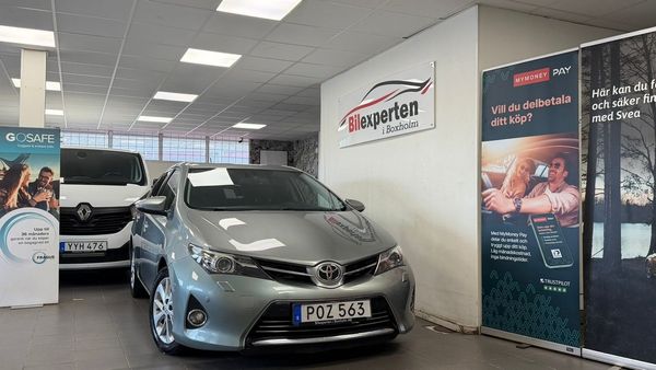 Toyota Auris 2.0 D-4D |Executive| Euro 5 - 2014