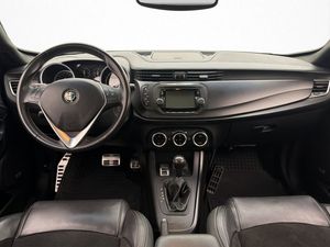 Alfa Romeo Giulietta bild 12