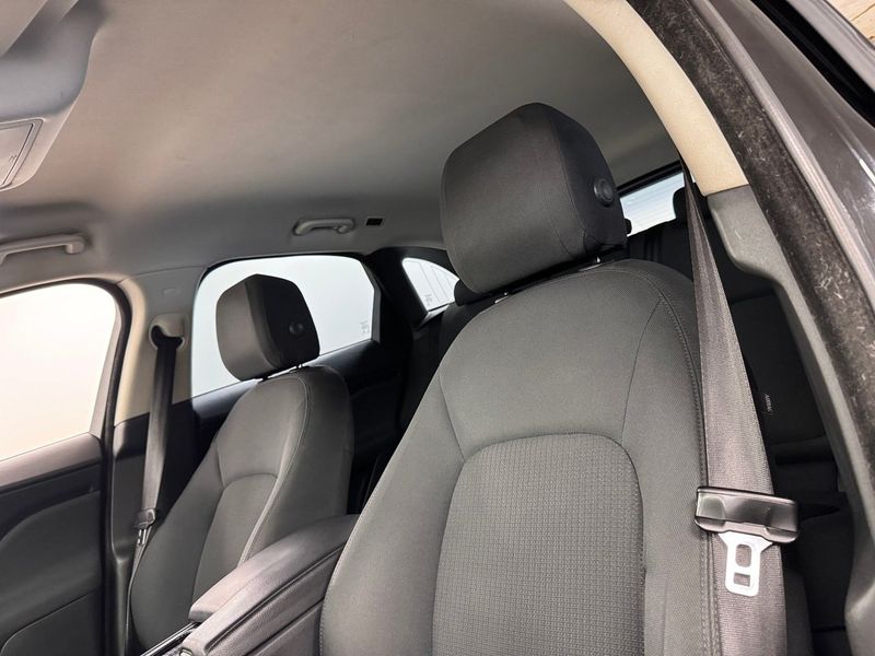 Jaguar F-Pace bild 6
