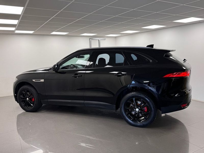 Jaguar F-Pace bild 10