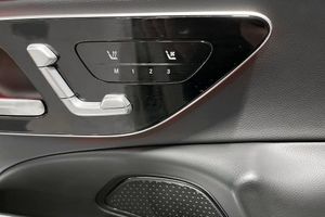 Mercedes E300 bild 14