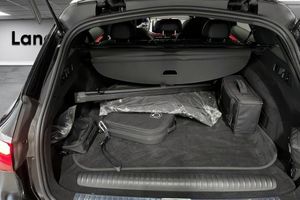 Mercedes E300 bild 15
