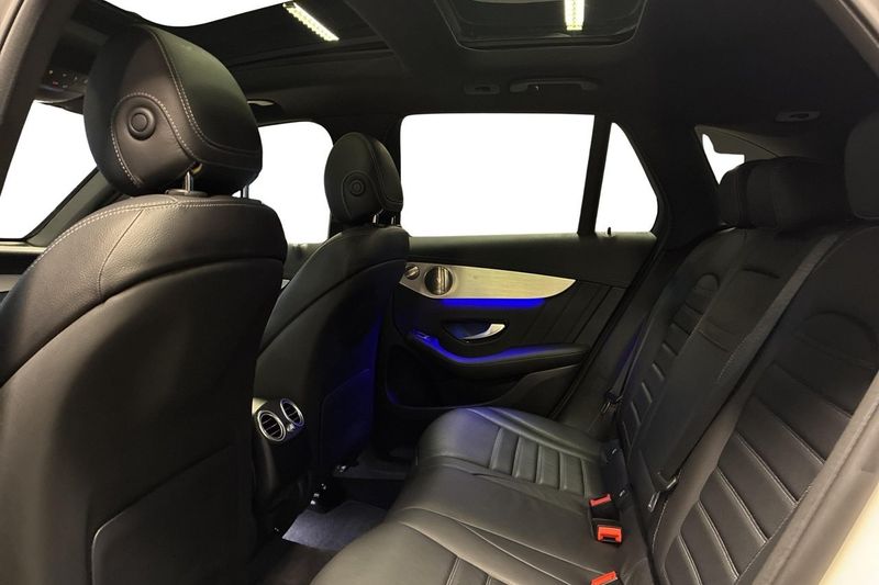 Mercedes GLC220 bild 15