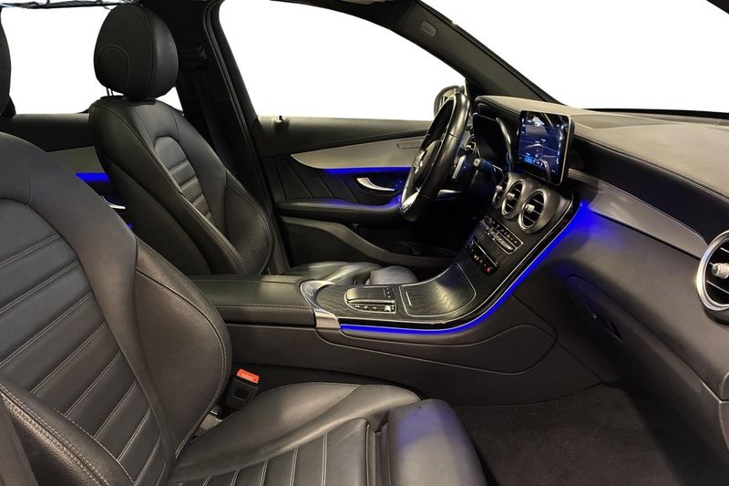 Mercedes GLC220 bild 17