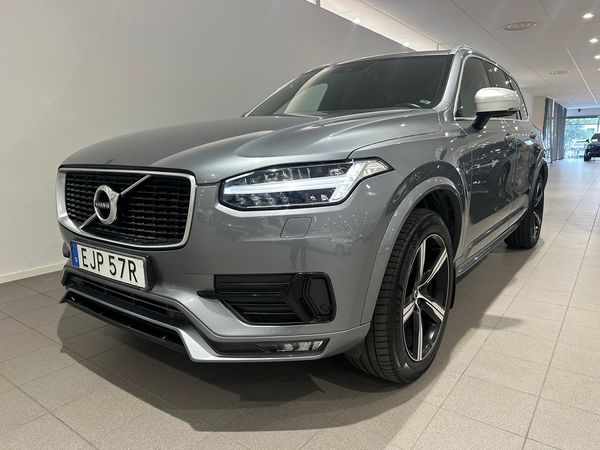 Volvo XC90 T5 AWD R-Design 7-säten / Navigation / Backkamera / Dragkrok / - 2019