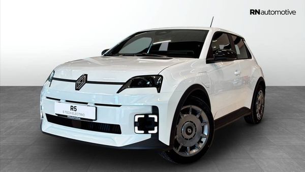 Renault 5 E-Tech Evolution | Värmepump | 40KWh | P-sensorer | - 2026
