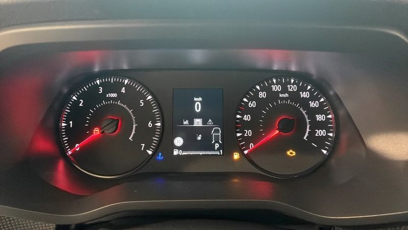 Renault Trafic bild 11