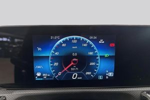 Mercedes CLA200 bild 10