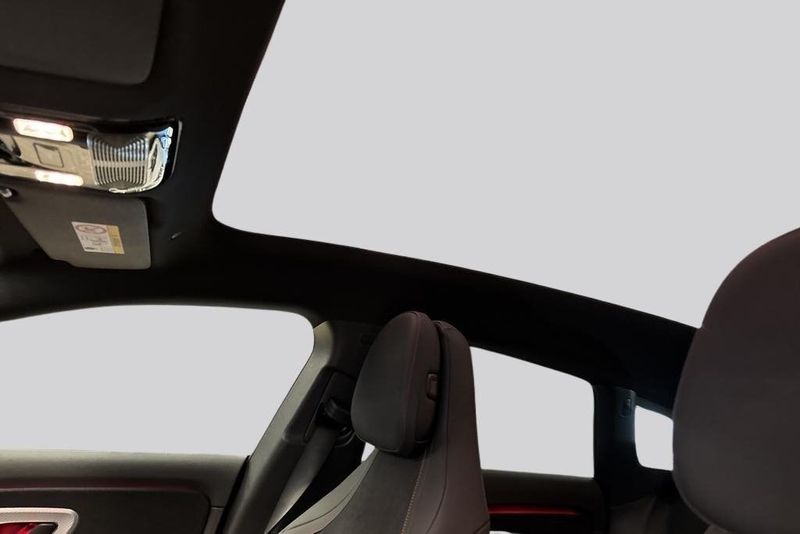 Mercedes CLA350 bild 17