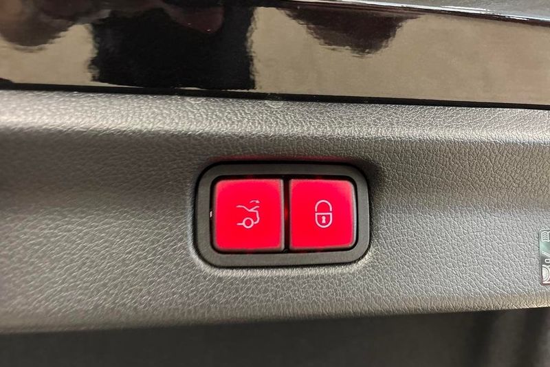 Mercedes EQE350+ bild 15