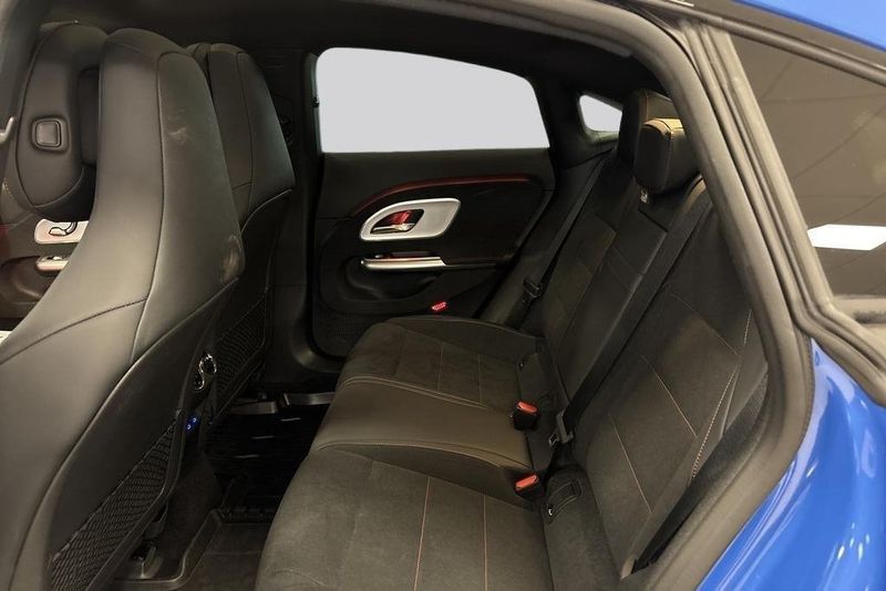 Mercedes CLA250 bild 9
