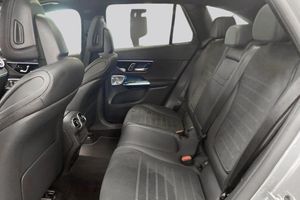 Mercedes GLC300 bild 9