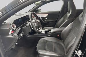 Mercedes CLA200 bild 8