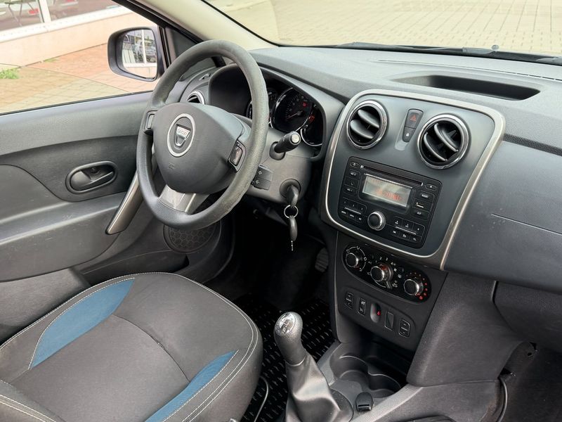 Dacia Logan bild 13