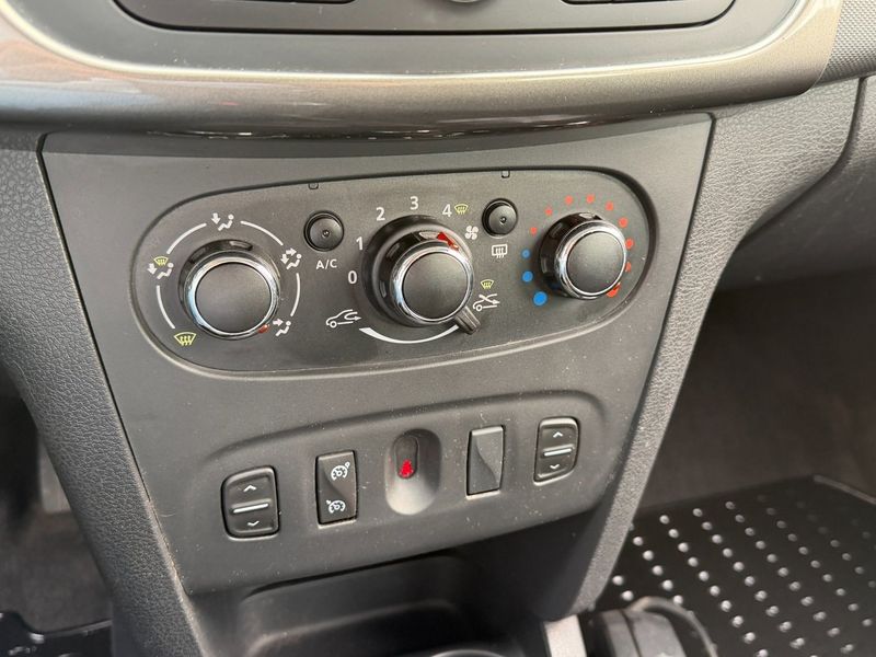 Dacia Logan bild 23