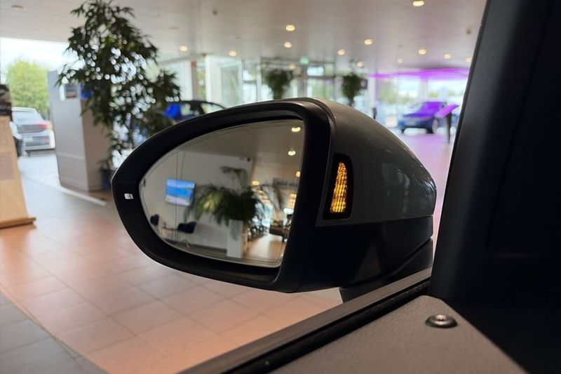 Volkswagen Touran bild 16