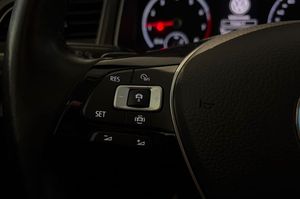 Volkswagen T-Roc bild 14