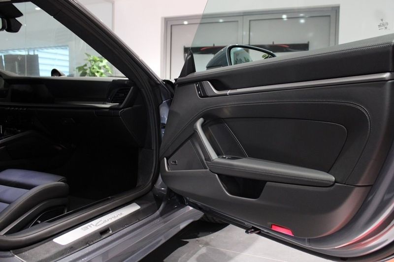 Porsche 992 bild 11