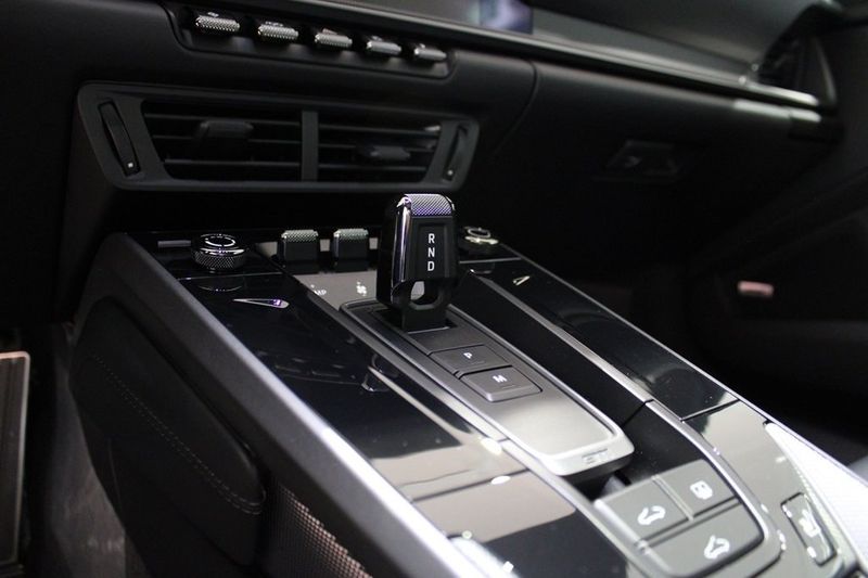 Porsche 992 bild 16