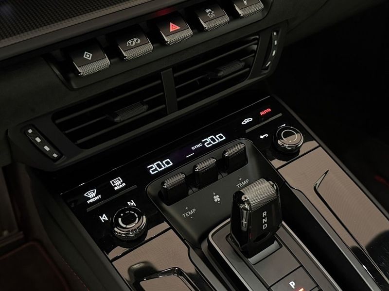 Porsche 992 bild 18