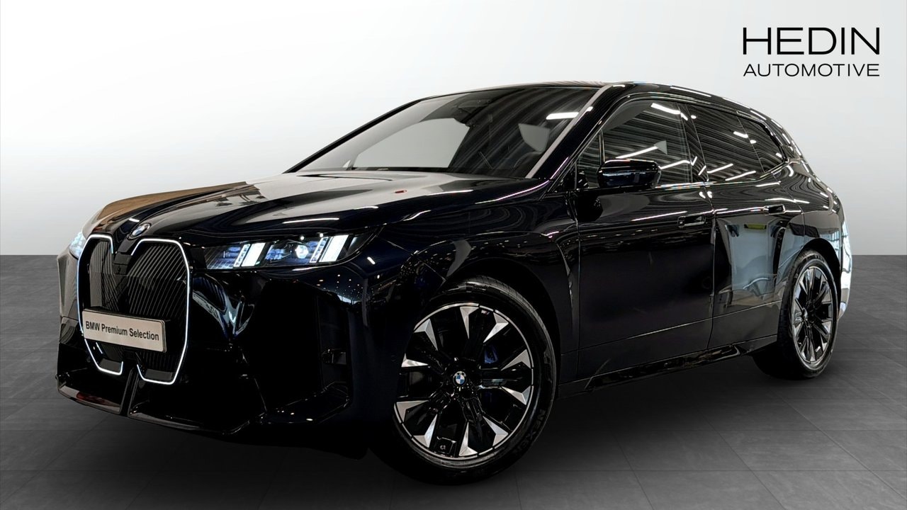 BMW iX