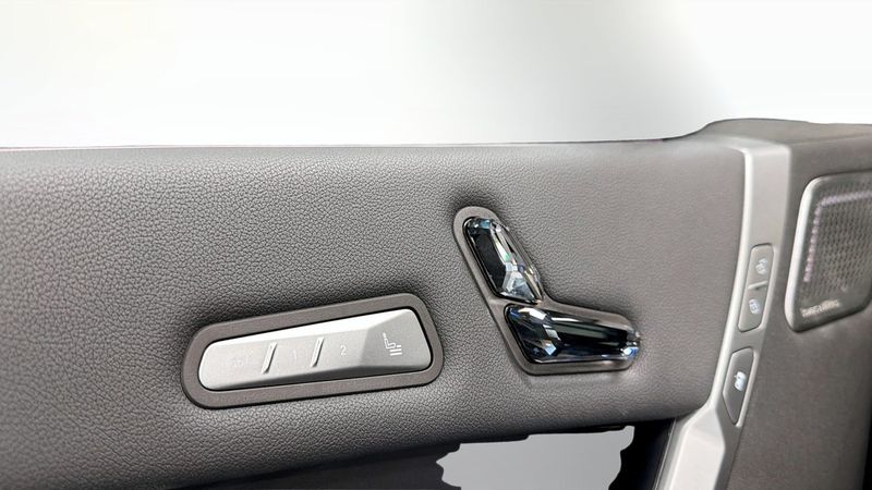 BMW iX bild 15