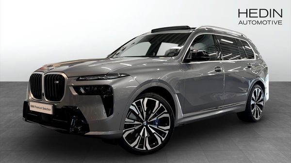 BMW X7 M60i xDrive M-Sport 6-Sits B&W Panosky Softlose Massage - 2024