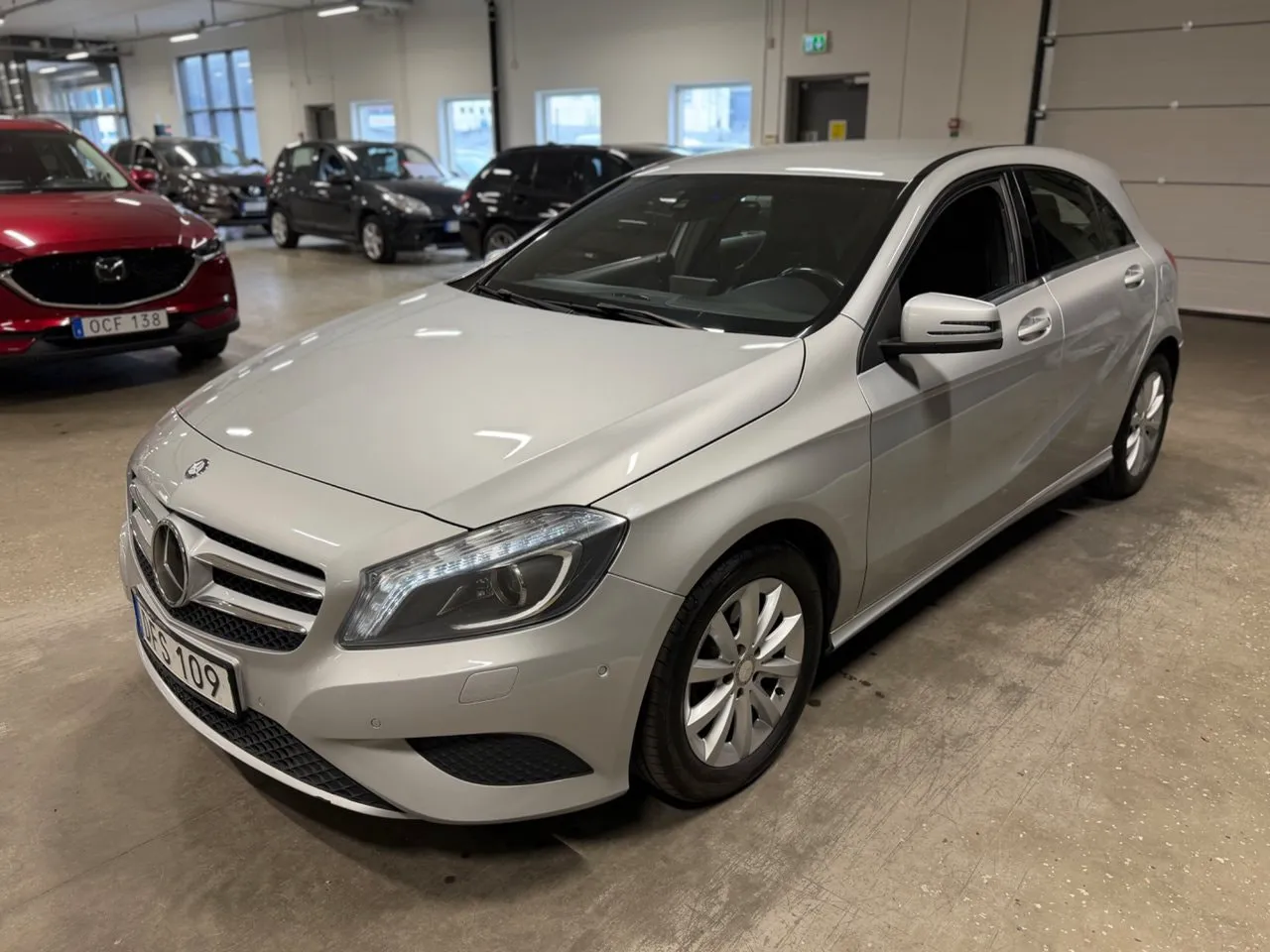 Vehicle image 5