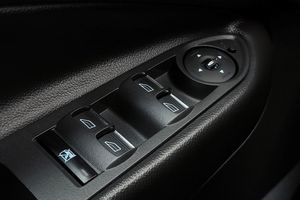 Ford Kuga bild 27
