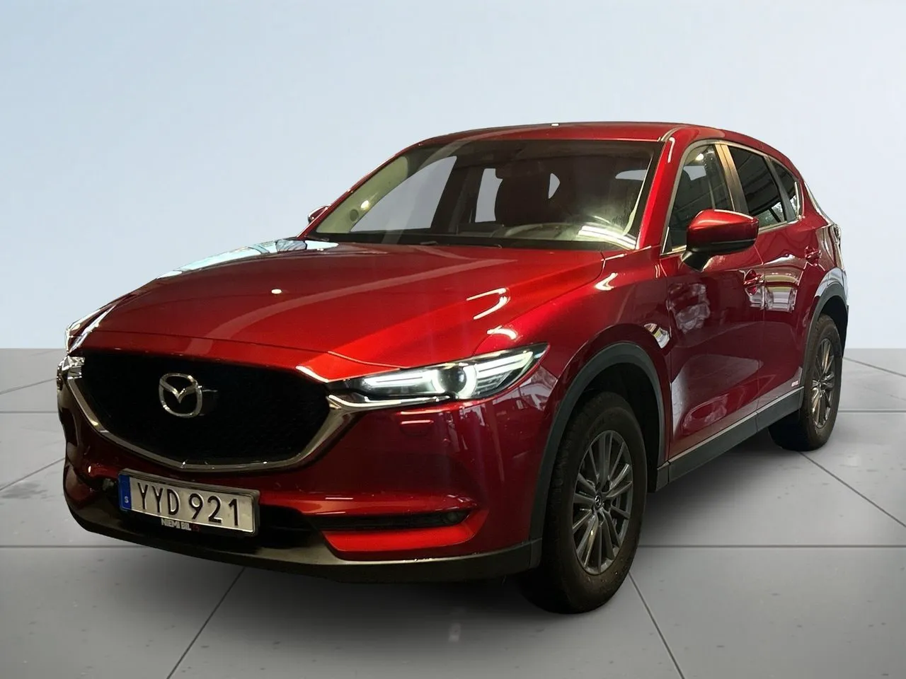 Vehicle image 15