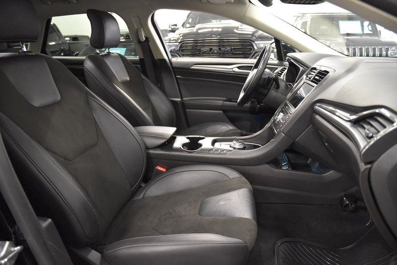 Ford Mondeo bild 12
